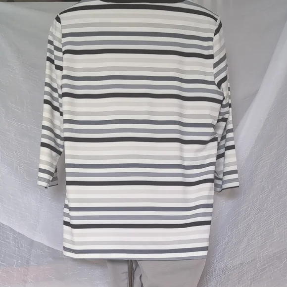 Peck & Peck White and Gray Long Sleeve Tee an Grey WHBM pants - Picture 3 of 10